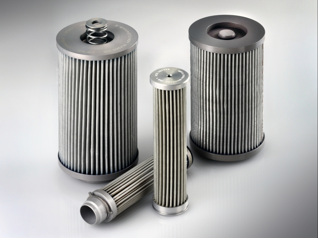 Enhancing Reliability in Military Aviation with Advanced Filtration Solutions